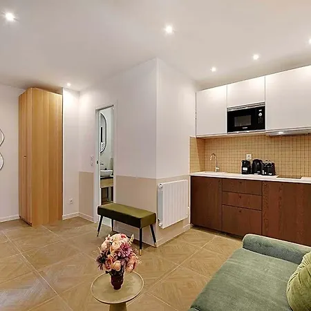 Cosy - 1br5p - Porte St-denis Szálloda 2*