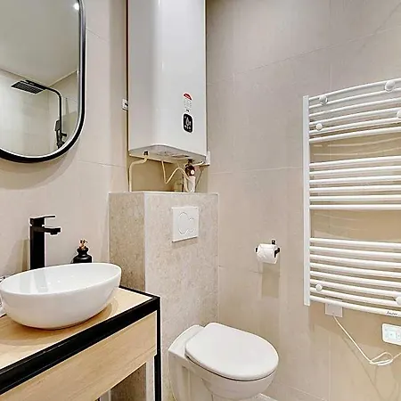 Cosy - 1br5p - Porte St-denis 2*