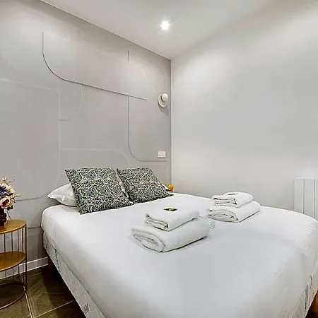 Cosy - 1br5p - Porte St-denis 2*