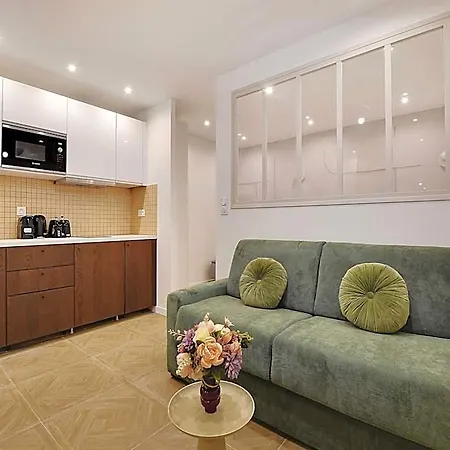 Szálloda Cosy - 1br5p - Porte St-denis 2*
