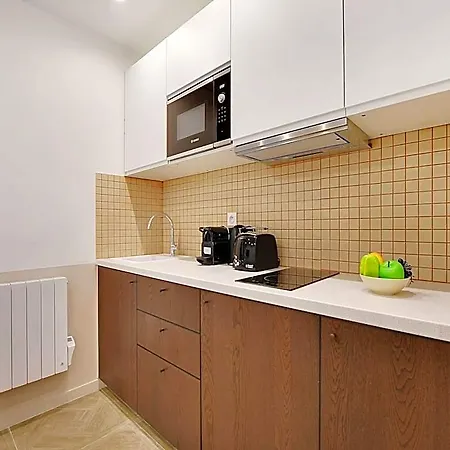 Szálloda Cosy - 1br5p - Porte St-denis